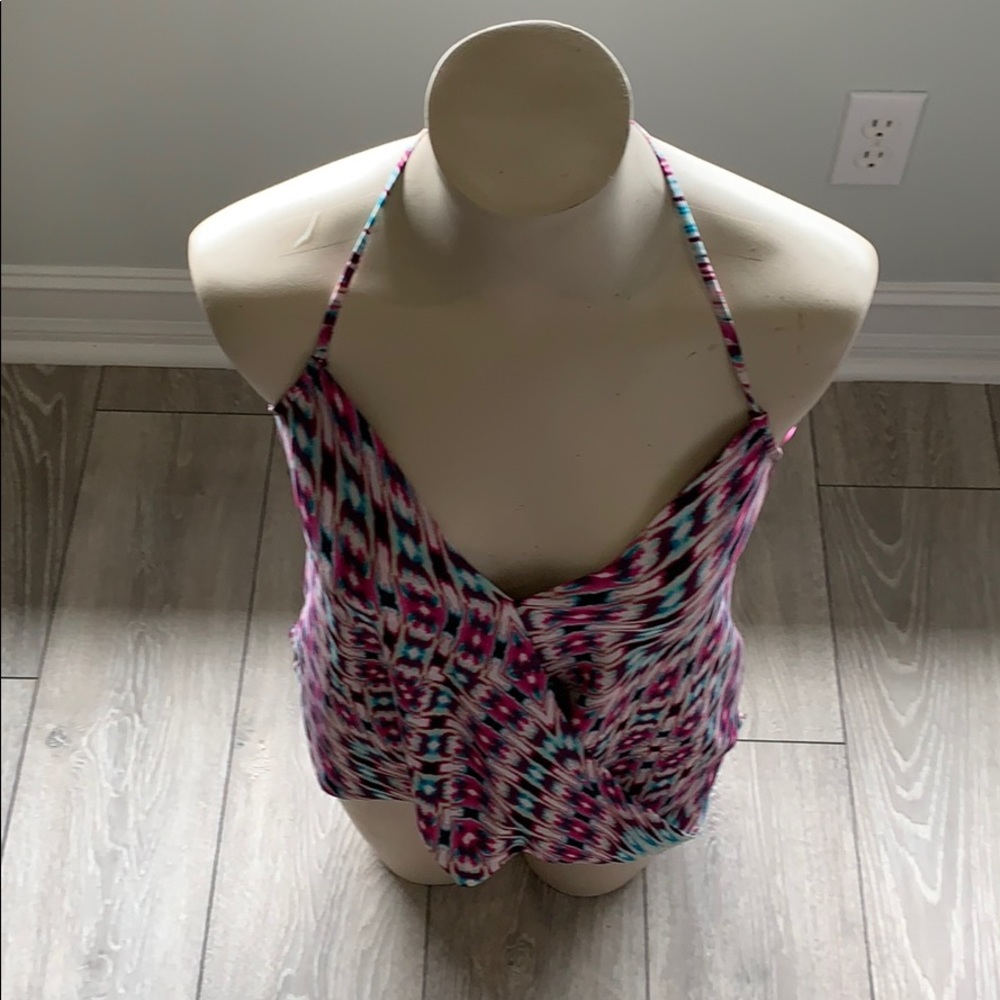 Haulter Top. Multicolor lightweight top.